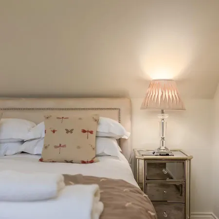 Дом отдыха Ewelands House Sleights